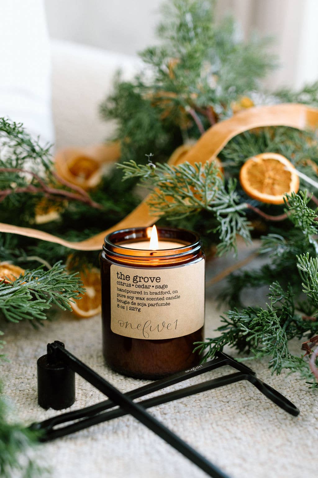 The grove - soy wax candle FRESH CITRUS