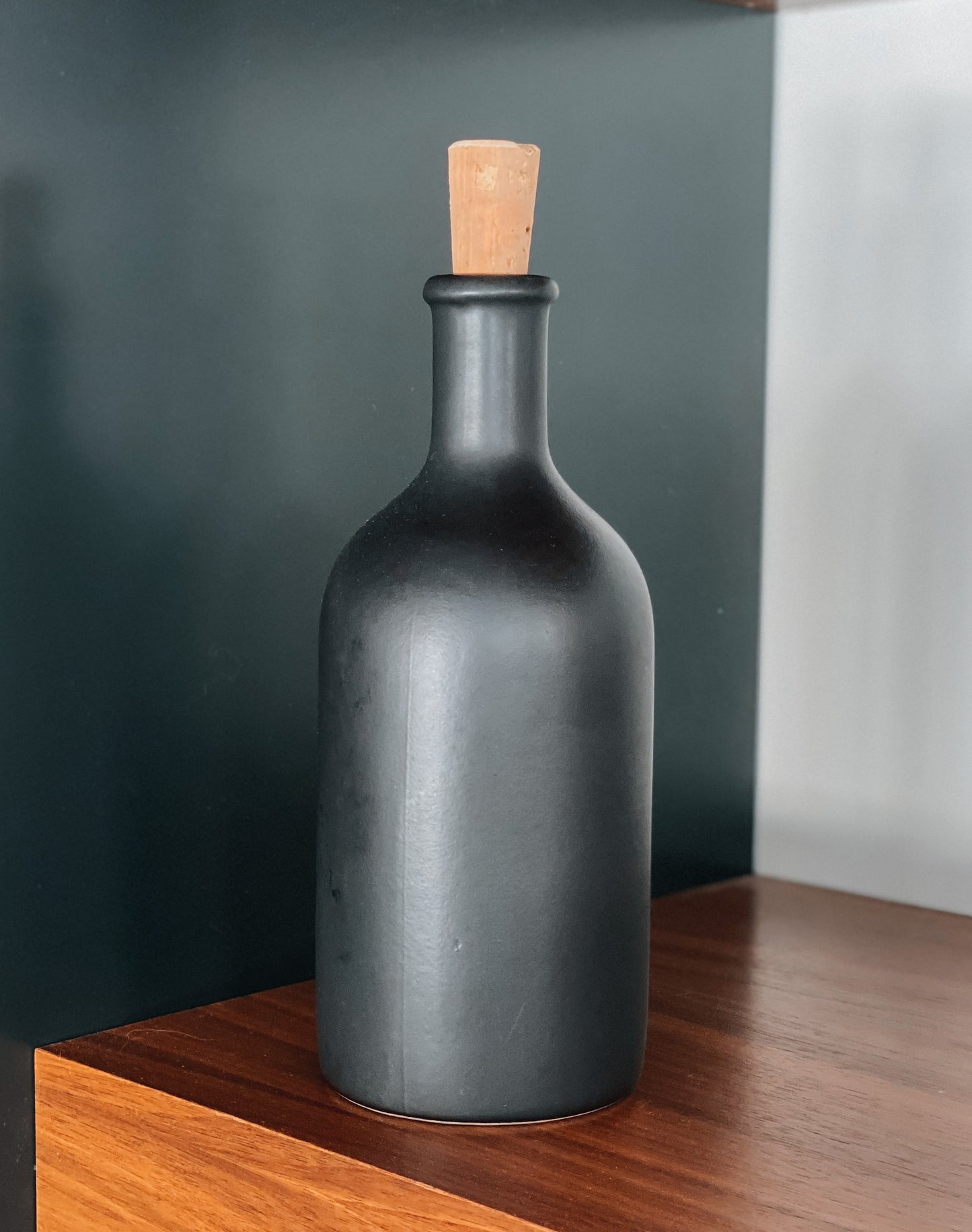 Stoneware Olive Oil Bottle | Jazz 21 oz