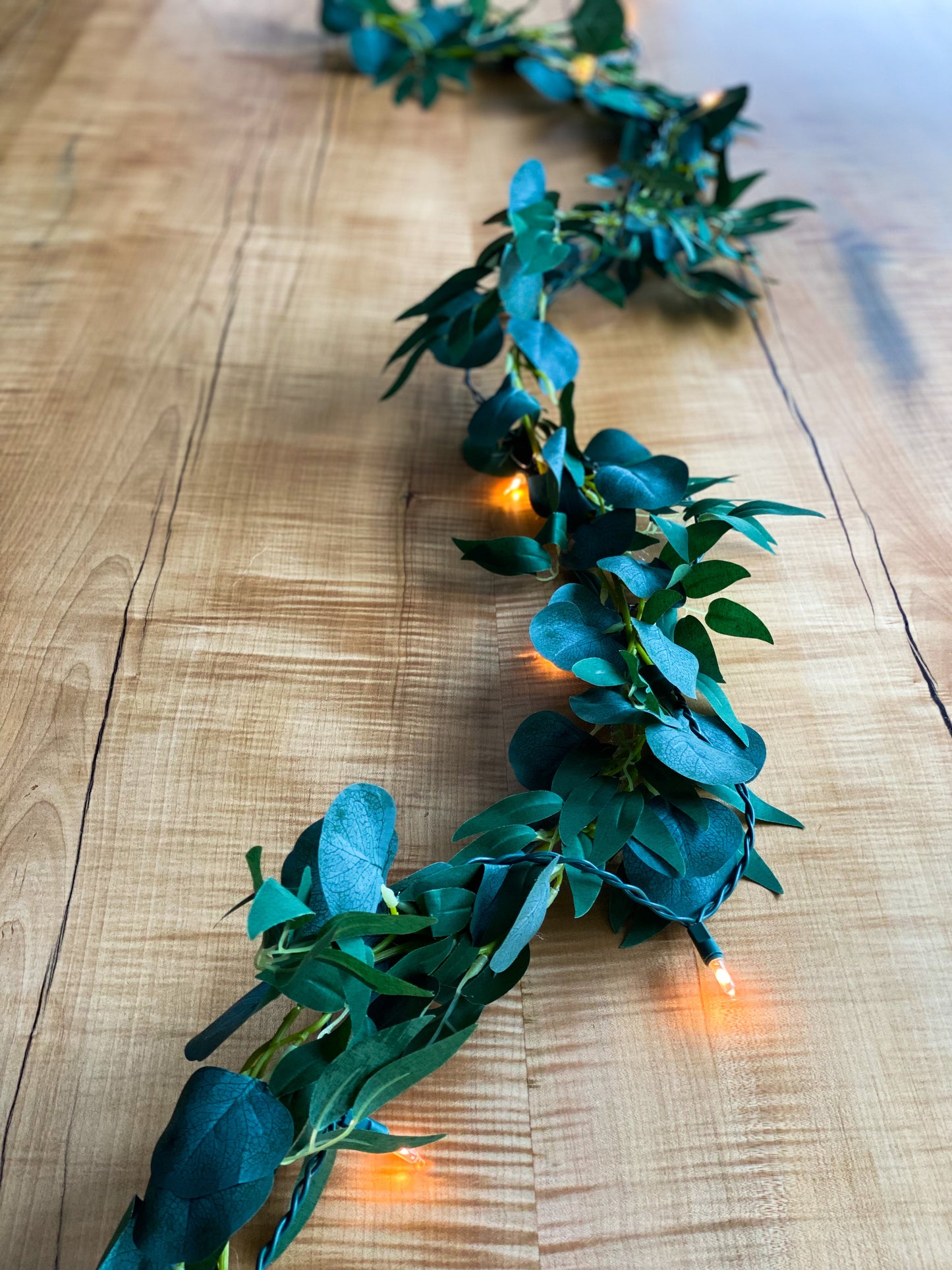 Eucalyptus + Deep Green Willow Garland (artificial)